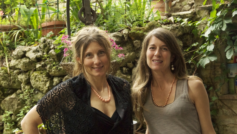 Tuscan sisters